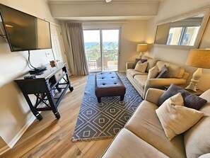 تلفزيون، مشغل دي في دي، ستيريو