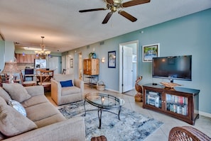 Smart TV, DVD player, books, stereo