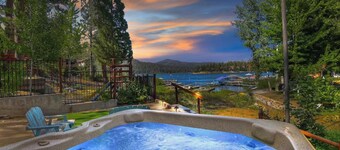 Papoose Shores by Destination Big Bear : Lake Views! Boat Dock! Foosball! Multiple Decks! Wood Floors!