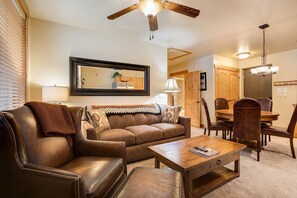 TV - BL6117 | Cozy Mountain Condo | Close to Skiing | Winter Shuttle | 4 Pools (Steamboat Springs)