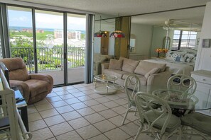 Televisión y reproductor de DVD