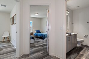 3 chambres, fer et planche Ă repasser, Wi-Fi gratuit, draps fournis