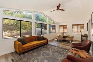 TV, fireplace, DVD player - Rise and Shine by Destination Big Bear : Pool Table! Shuffleboard! Walk to the Lake! Near Snow Summit! Internet! (Big bear lake)