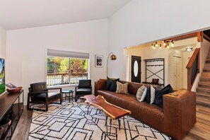 TV, fireplace, DVD player - Rise and Shine by Destination Big Bear : Pool Table! Shuffleboard! Walk to the Lake! Near Snow Summit! Internet! (Big bear lake)