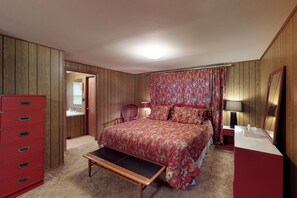 2 soverom, strykejern/-brett, internettilgang og sengetøy