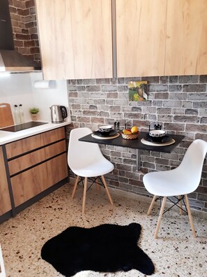 Dining - Beautiful one bedroom appartment for two or three  (Athina)