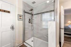 Bathroom - Our Crowning Glory: Pool, Hot Tub, Rec Room (Corolla)