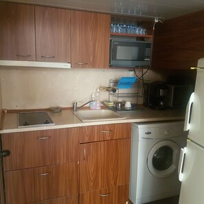 Fridge, microwave, oven