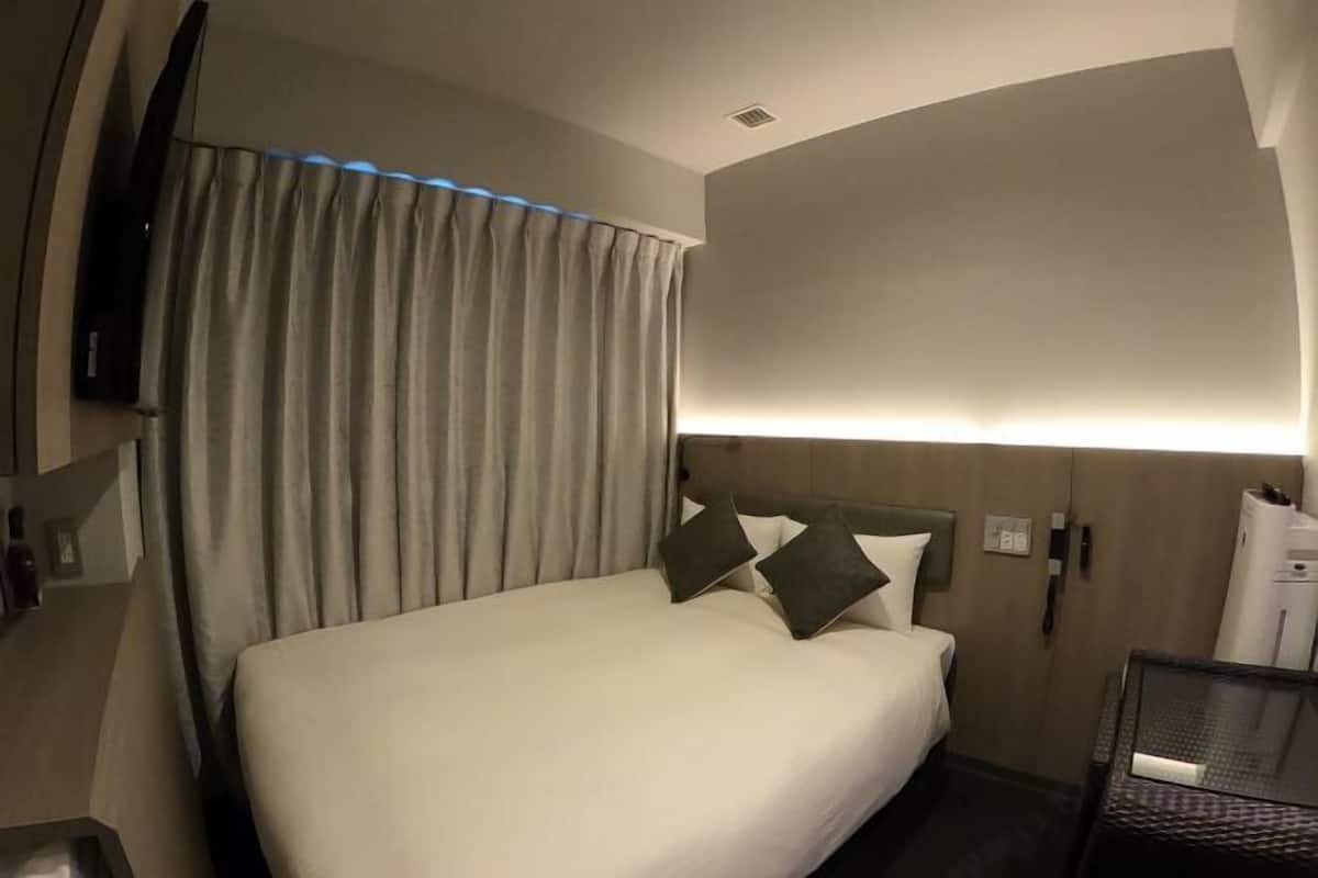 Desk, blackout curtains, iron/ironing board, free WiFi