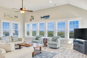 TV, table football, ping pong