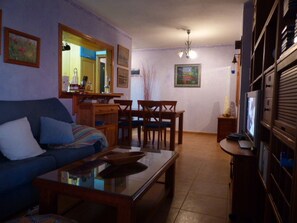 Living area - Apartment with stunning beach views (Zahara)