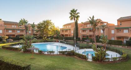 Apartment Mijares, with communal pool