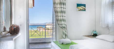 1 slaapkamer, een strijkplank/strijkijzer, wifi, beddengoed