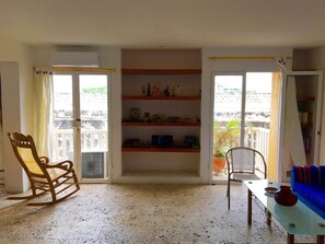 TV, books, stereo