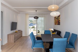Dining - Let us be your host! (Dubrovnik)