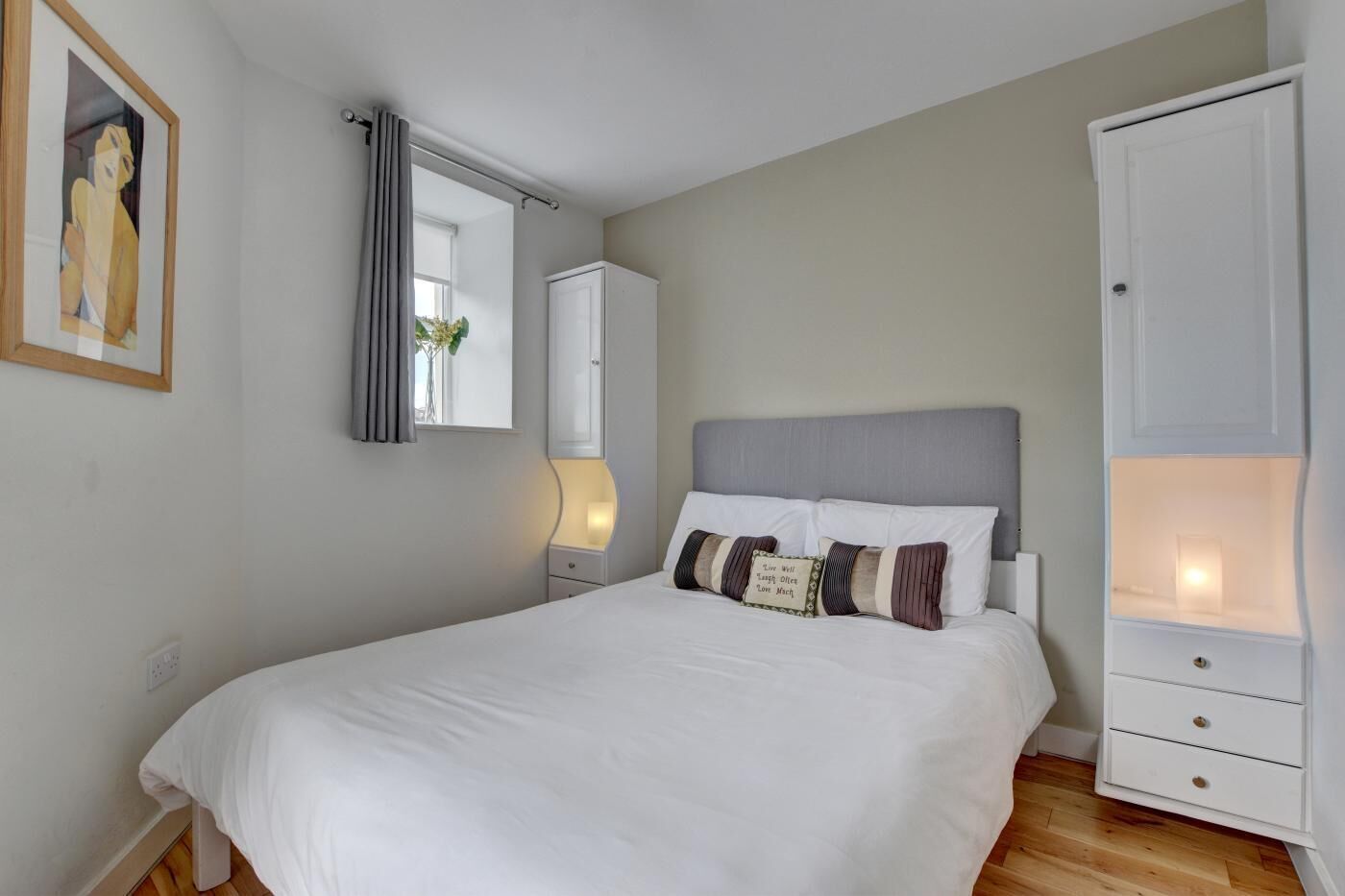 2 chambres, fer et planche à repasser, Wi-Fi gratuit, draps fournis