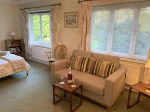 1 soverom, strykejern/-brett, wi-fi (inkludert) og sengetøy