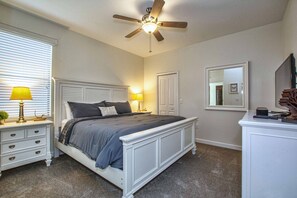 5 dormitorios, tabla de planchar con plancha, wifi y ropa de cama