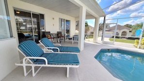 A heated pool - Executive Home with Pool, Spa & Games Room minutes to Disney World (Davenport)