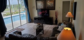 TV, video-game console, DVD player, foosball - Executive Home with Pool, Spa & Games Room minutes to Disney World (Davenport)