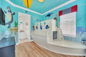 Children's area - The Grande View | Infinity Pool & Summer Kitchen with Amazing Golf & Sunset Views (Kissimmee)