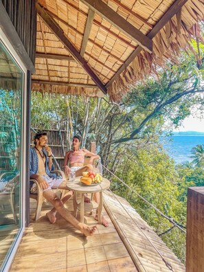 Outdoor dining - Incredible Ocean view Designer's Villa & Private Observation Net - Full Service (Koh Phangan)