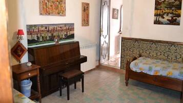 3 Schlafzimmer, Bügeleisen/Bügelbrett, Internetzugang