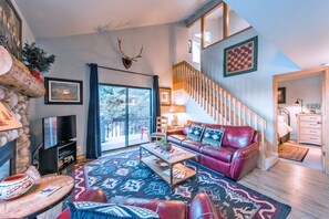 TV, fireplace, DVD player