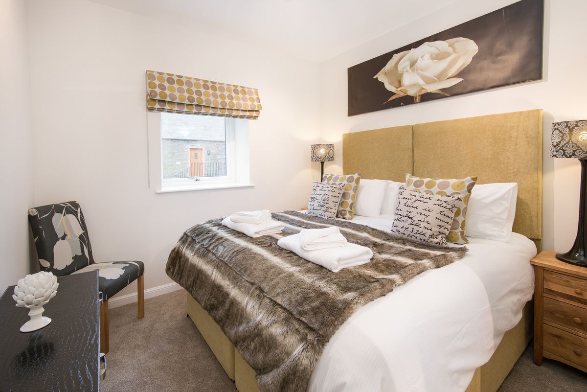 2 chambres, draps en coton égyptien, fer et planche à repasser