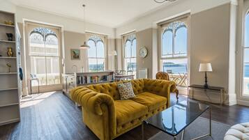 Fernseher, Smart Speakers