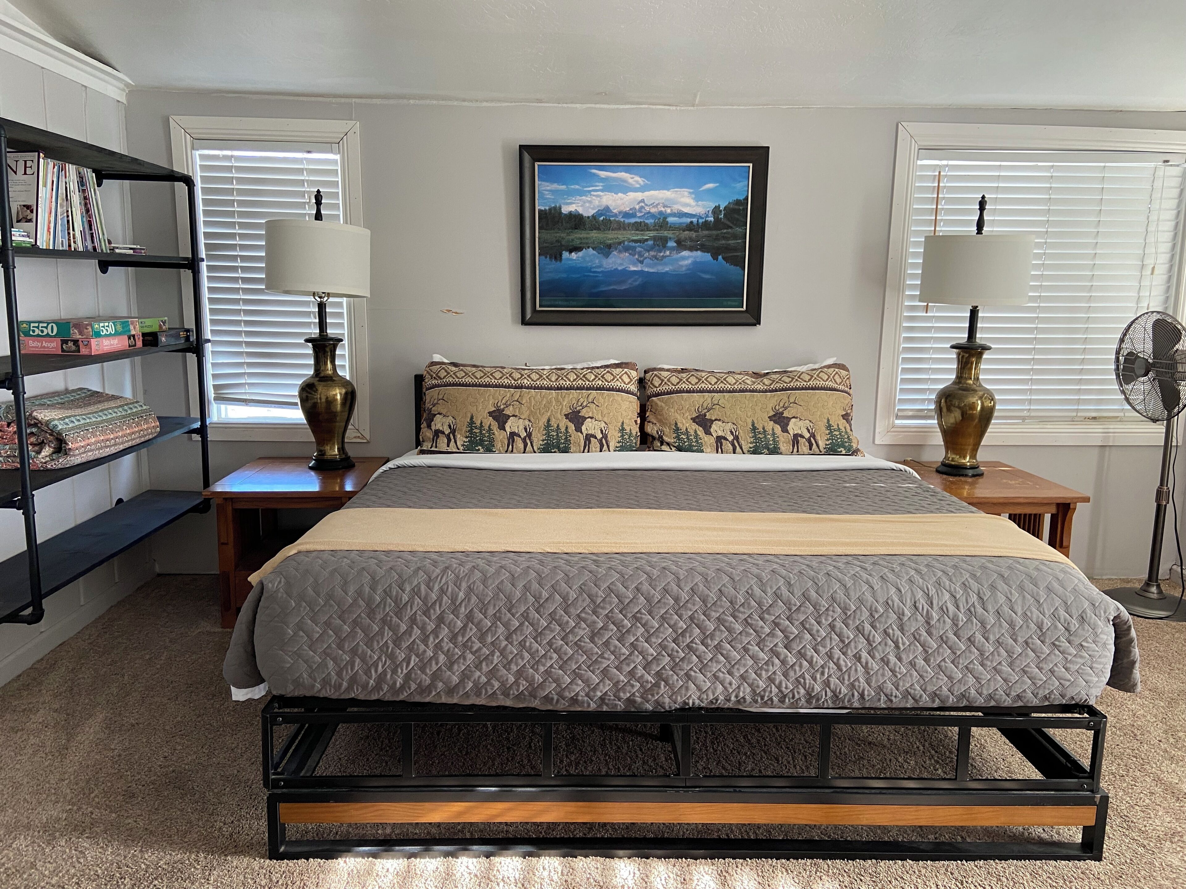 Perhemökki | Kylpyhuone | Suihkun ja ammeen yhdistelmä, ilmaiset hygieniatuotteet, hiustenkuivaaja