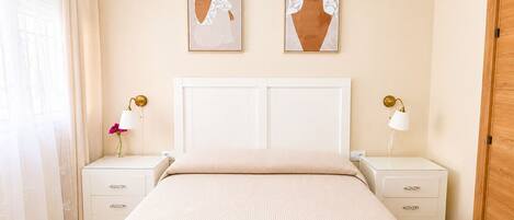2 chambres, Wi-Fi, literie fournie