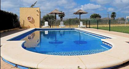 Bungalow dans un complexe prĂšs de Roche