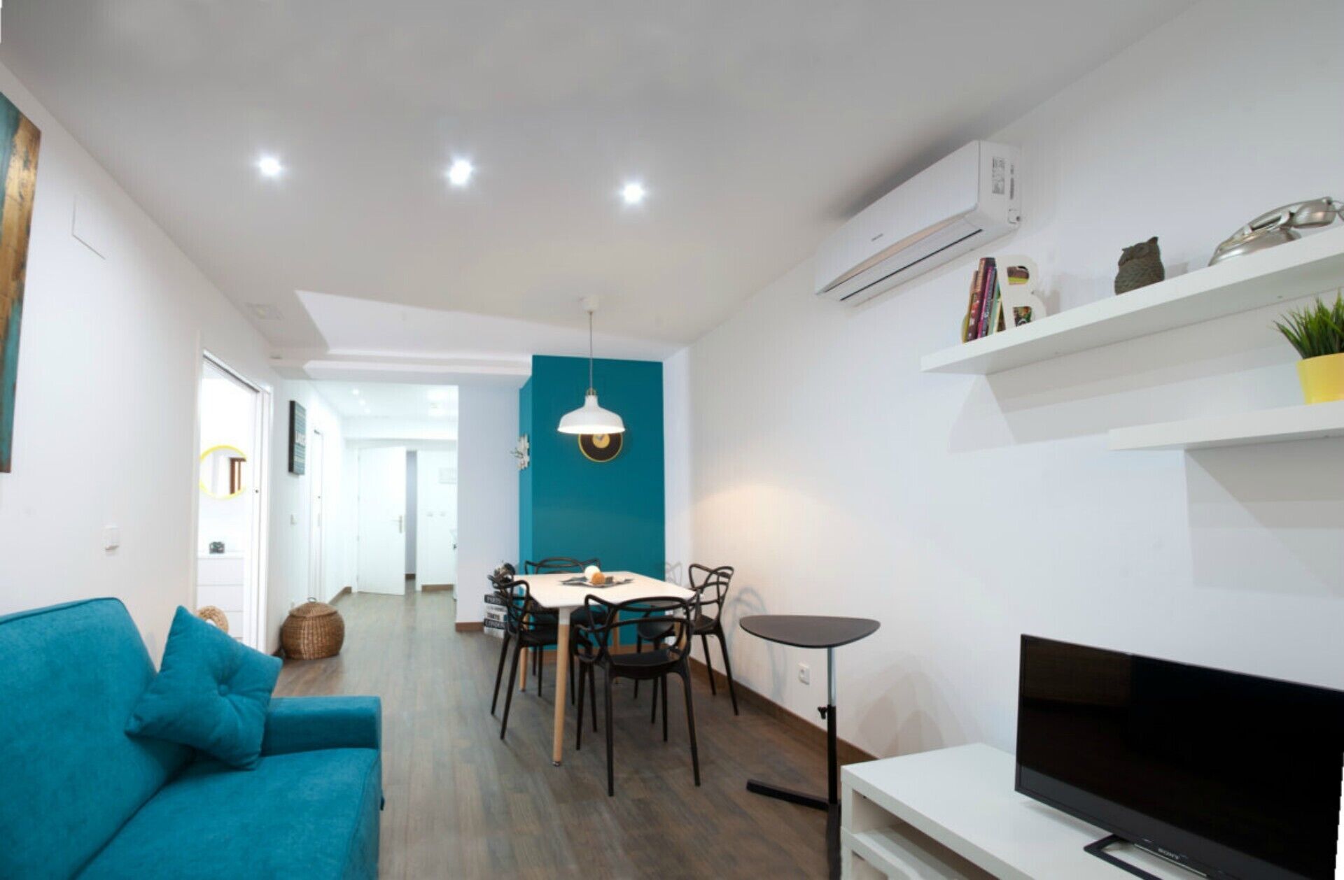 TV, ping pong, books