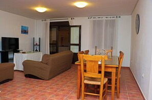 Interior - Duplex Apartment for 6 in Conil centre (CONIL DE LA FRONTERA)