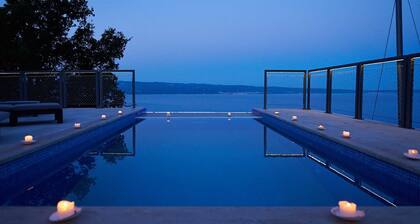 Luxury Villa Venera with Pool