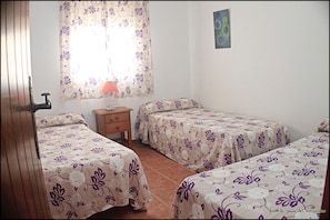 3 chambres, draps fournis