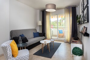 Living area - Apartment with free parking in Marbella (Marbella)