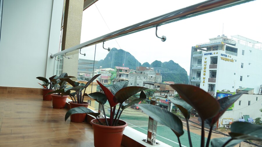 Gold Plus Hotel