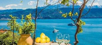VILLA CASTELLO PORTOVENERE WITH LARGE GARDEN AND MEMORABLE SEA VIEW