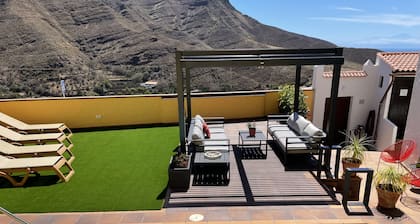 "LOS VEROLES", lämmitetty uima-allas, näköala vuorille, rauha ja wifi.