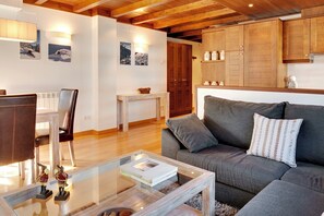 TV, fireplace, DVD player - Val de Ruda Luxe 21 by FeelFree Rentals (Baqueira)