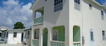 Beautiful Two Storey Apartment.  3 bedrooms, sleeps 4.