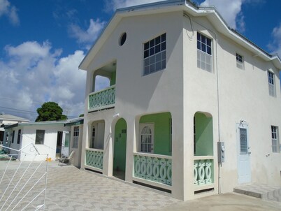 Beautiful Two Storey Apartment.  3 bedrooms, sleeps 4.