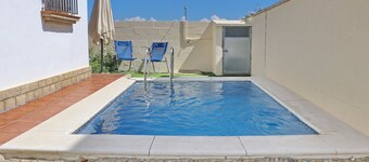 4 person holiday villa with private pool