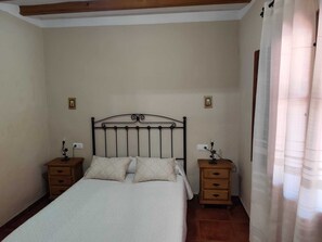 6 sovrum, strykjärn/strykbräda, wi-fi och sängkläder