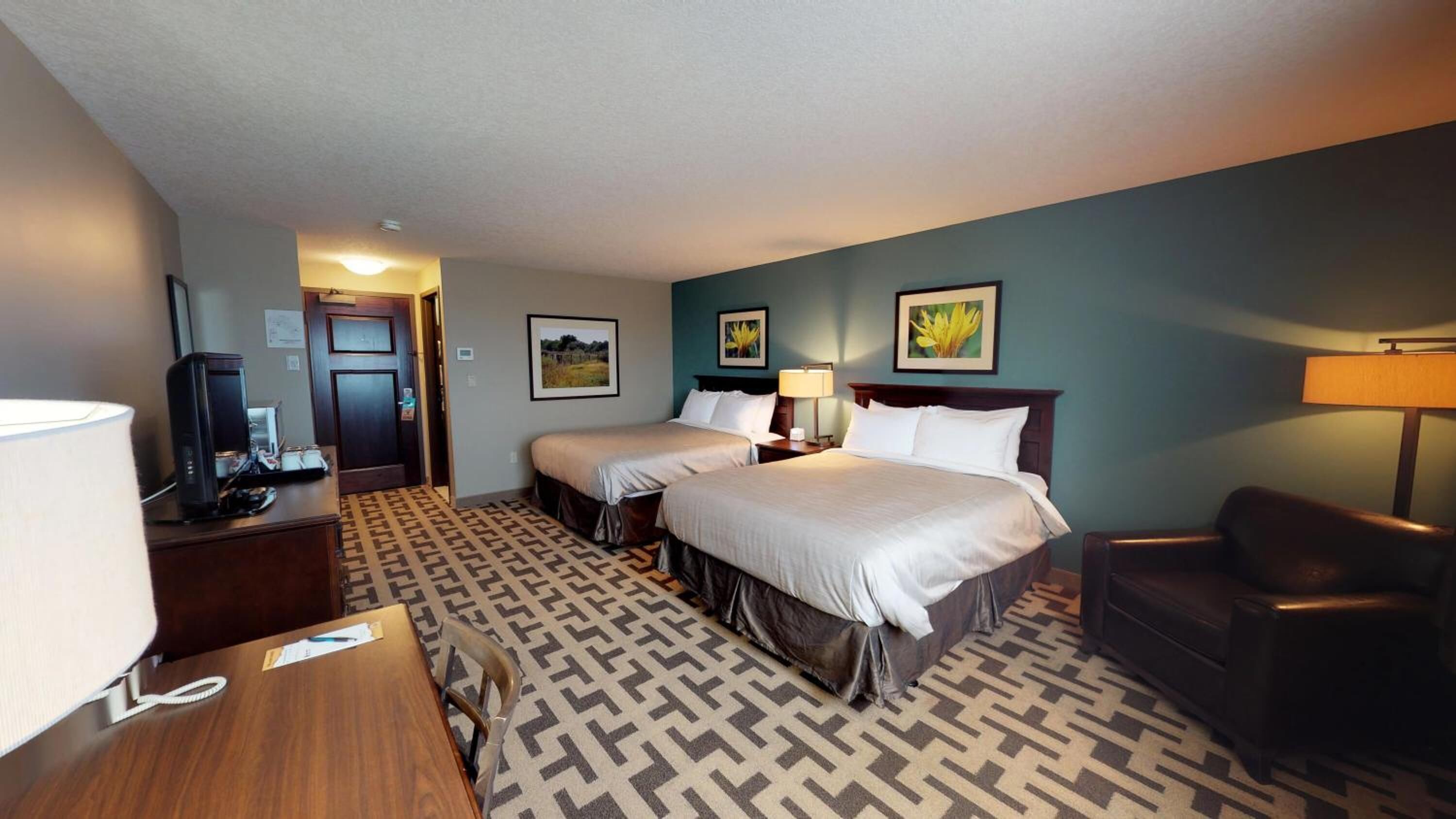 desk, iron/ironing board, free wifi, bed sheets