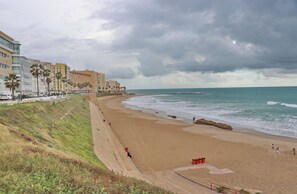 Beach nearby - Apartment for four in Cádiz city centre (CADIZ)