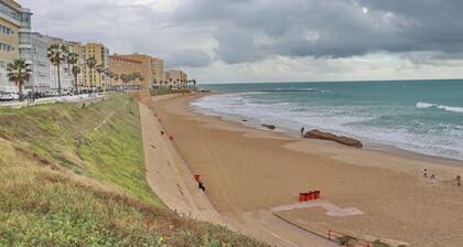 Apartment for four in Cádiz city centre
