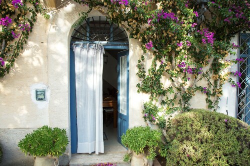 Villa Titì - Ancient country house with private swimming pool and park